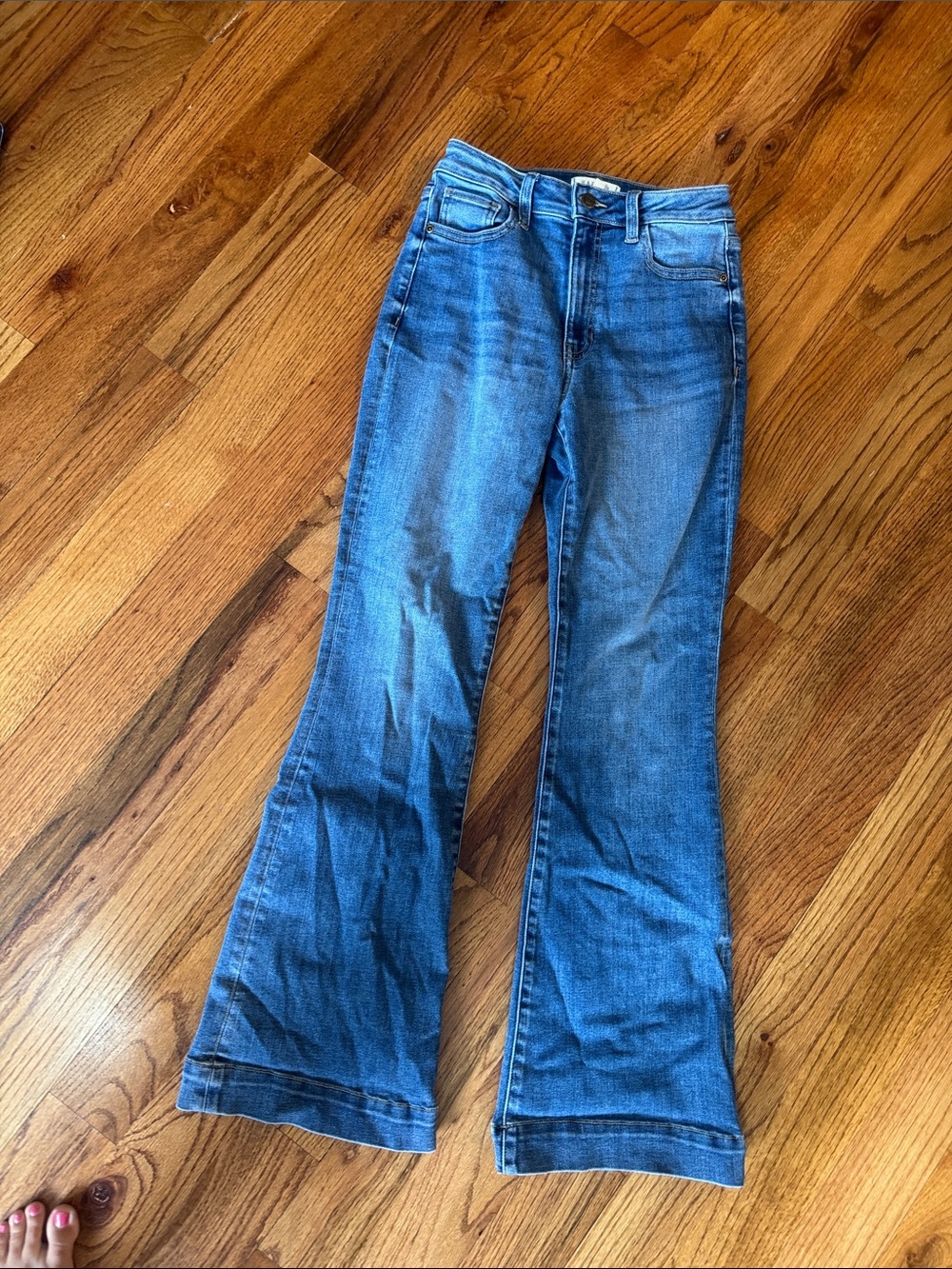 Classic Women's Blue Flare Jeans high rise